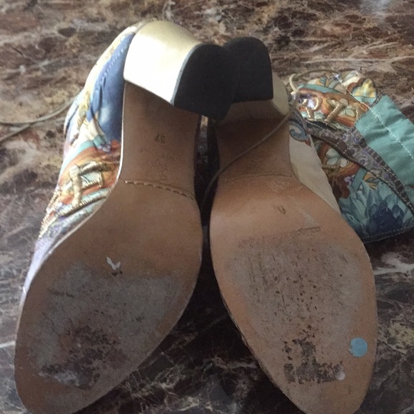 Collection Privee booties - Picture 5 of 6